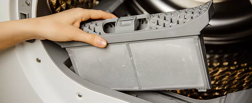 Signs Of A Clogged Dryer Lint Trap in Chester, Virginia
